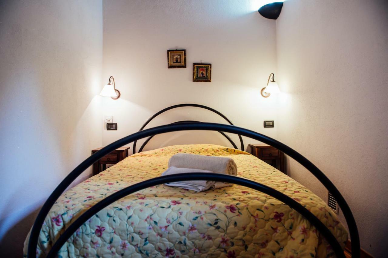 Agriturismo Il Noce Castiglione dʼOrcia Extérieur photo